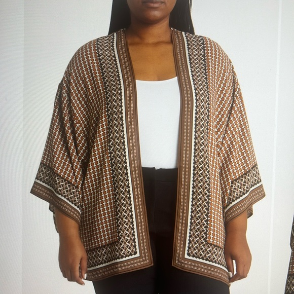 Max Studio Jackets & Blazers - NWT Max Studio Short Sleeve Ruana. plus Size 2X